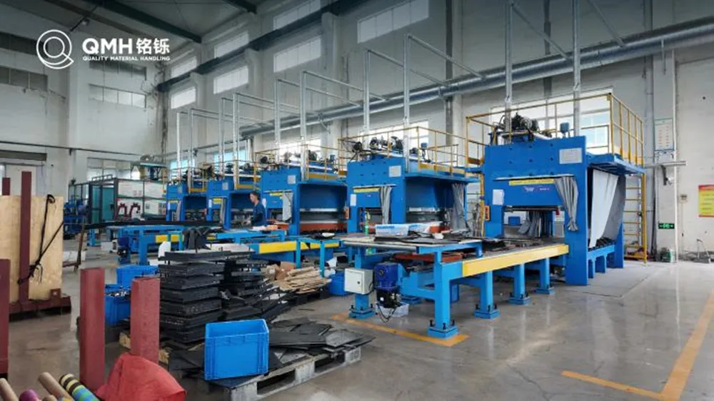 Ang QMH ay nakatuon sa mataas na anggulo ng sidewall conveyor belt