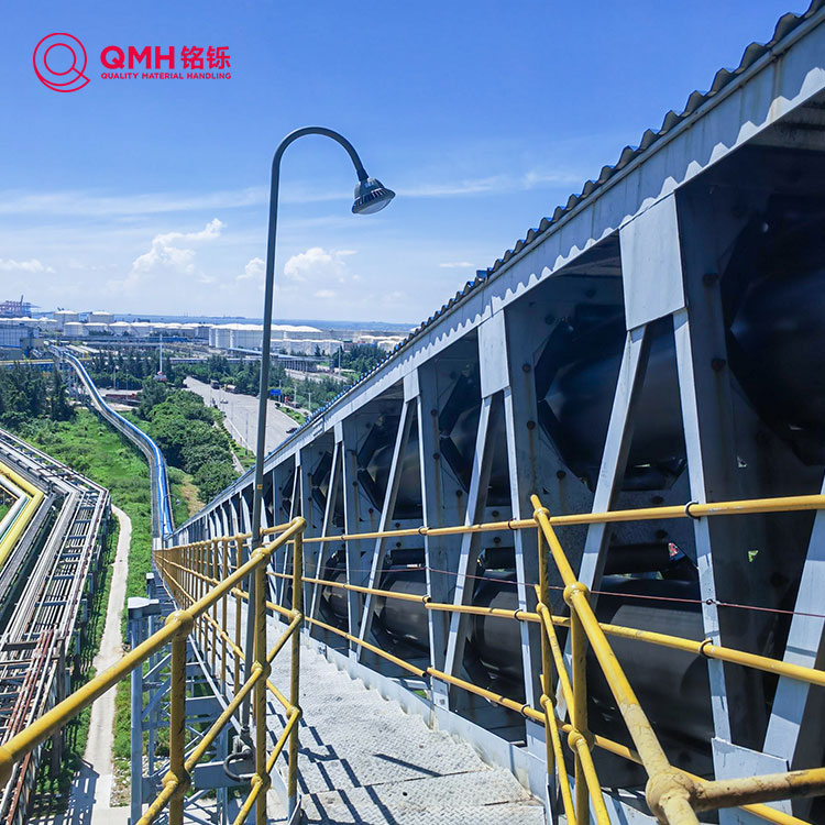 Pipe conveyor belt