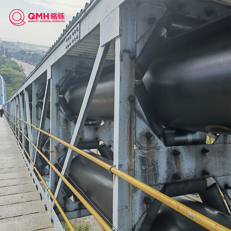 Pipe conveyor belt